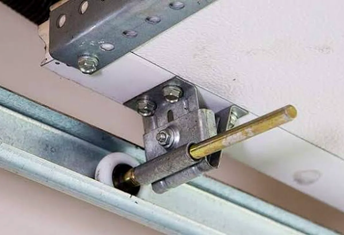 Top Roller / Track Repair